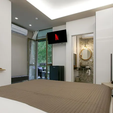 Leyla's House Apartment *